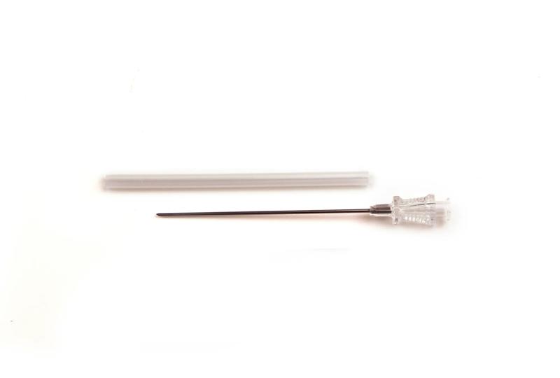 Angiokard IntroKan Seldinger Kanüle G18, 70mm, eintlg., o. Griffplatte, transp., (REF 160136)